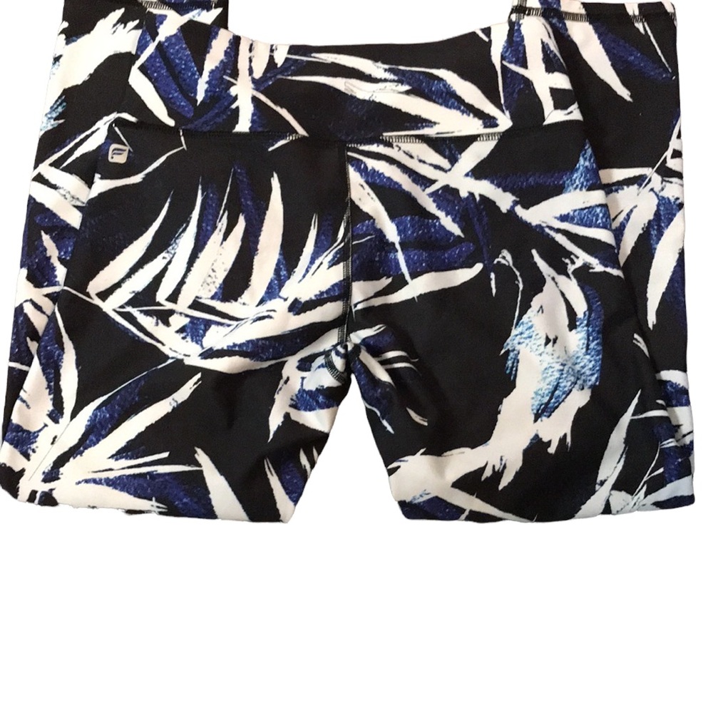 Fabletics Black Blue White Tropical Palm Capri Legging XXS Workout Athletic